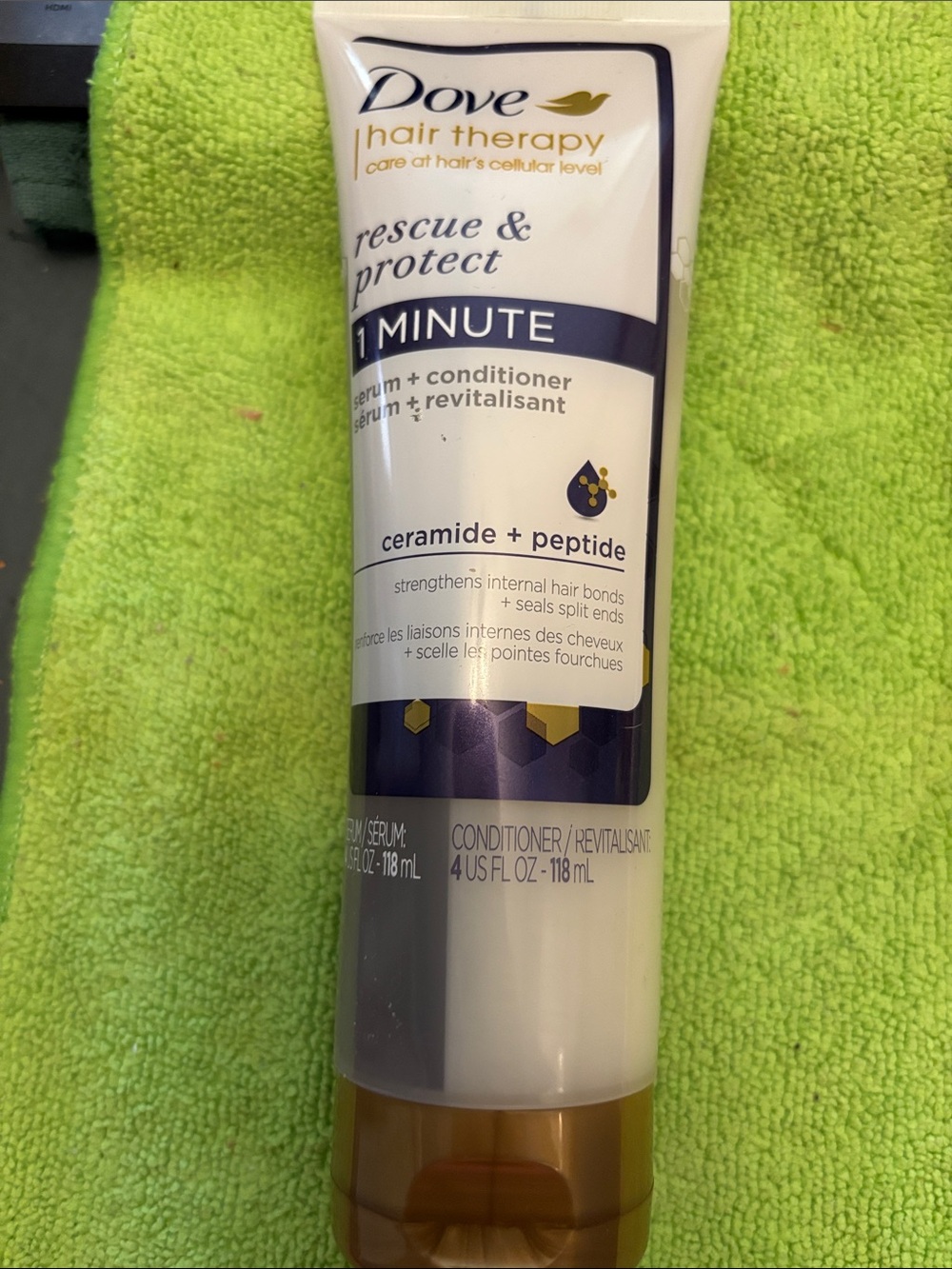 Dove Hair Therapy Rescue & Protect 1 Minute Serum + Conditioner - White & Gold